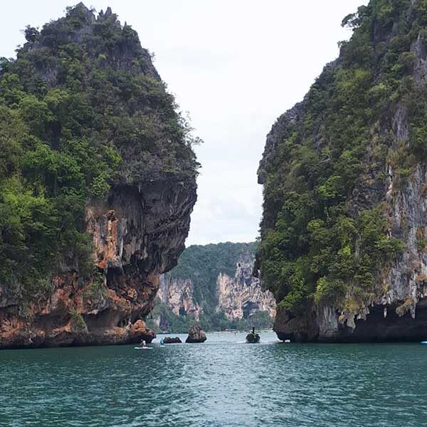 Phuket-One-Day-Trip-Krabi-5-Islands-Yao-Island-by-speedboat-4