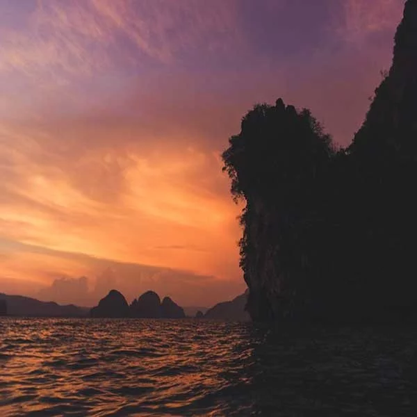 Phuket-Tour-John-Grays-Sea-Canoe-Hong-by-Starlight-Big-boat2 Phuket-Tour-John-Grays-Sea-Canoe-Hong-by-Starlight-Big-boat2