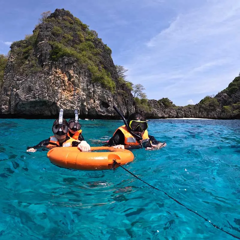 best-snorkeling-Krabi-day-trip-Rok-islands-by-speedboat-2