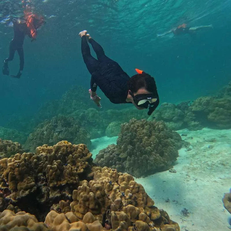 best-snorkeling-Krabi-day-trip-Rok-islands-by-speedboat