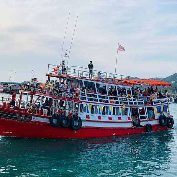 big-boat-tour-koh-samui-angthong-national-park