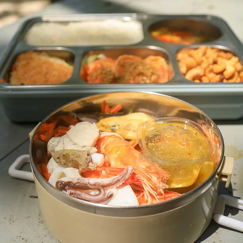 lunch-at-similan-island-tours-Phuket-khao-lak