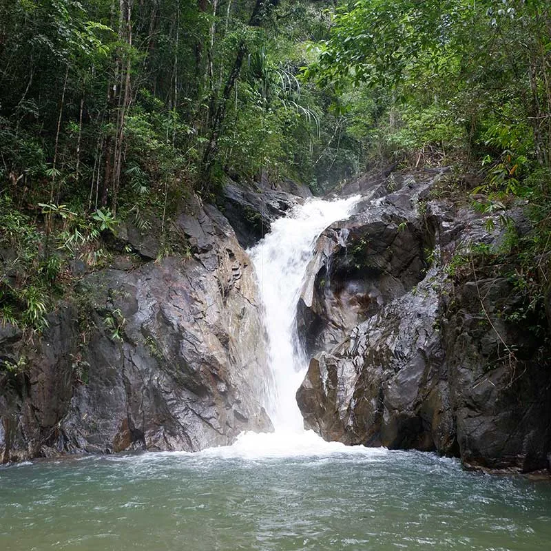 Premium-Day-Trip-White-Water-Rafting-waterfall-Phuket-2