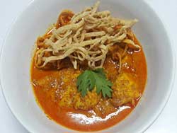 phuket-kathu-thai-cooking-school-khao-soy-curry