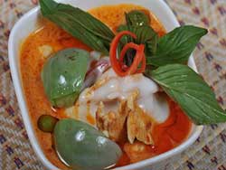 phuket-kathu-thai-cooking-school-red-curry