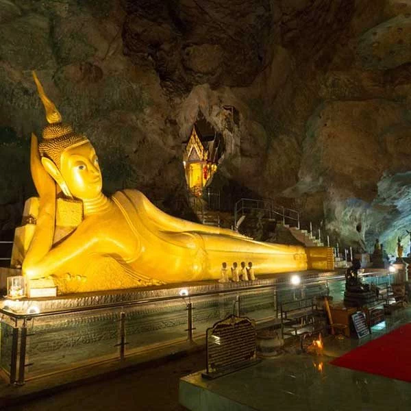 monkey-temple-sawankuha-phang-nga