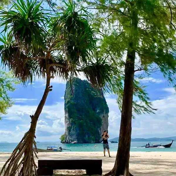 Poda-island-krabi-snorkeling-tour-by-longtail-boat Poda-island-krabi-snorkeling-tour-by-longtail-boat