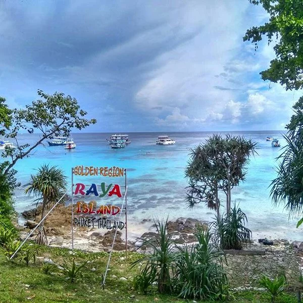 premium-tour-raya-racha-island-phuket premium-tour-raya-racha-island-phuket