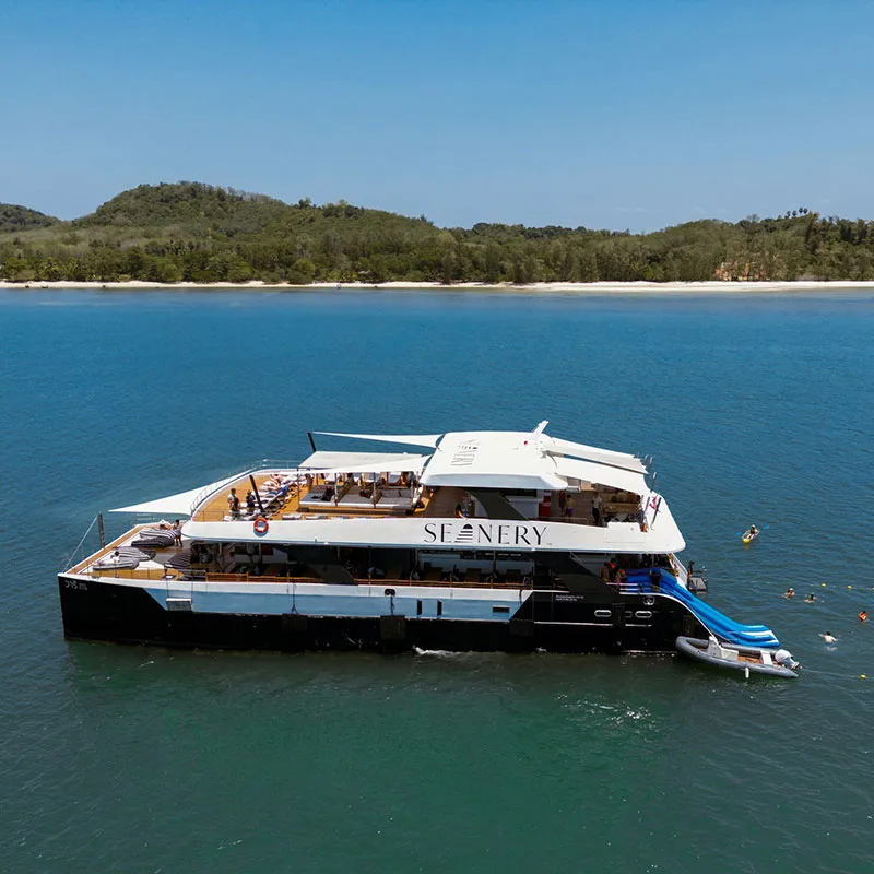 Premium-luxury-yacht-tour-James-Bond-Island-Phuket-4