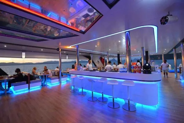 dance-floor-luxury-yacht-catamaran-party-boat-phuket dance-floor-luxury-yacht-catamaran-party-boat-phuket