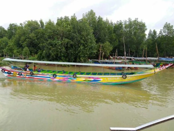 Private-Longtail-Boat-to-James-Bond-and-Phang-Nga-Bay