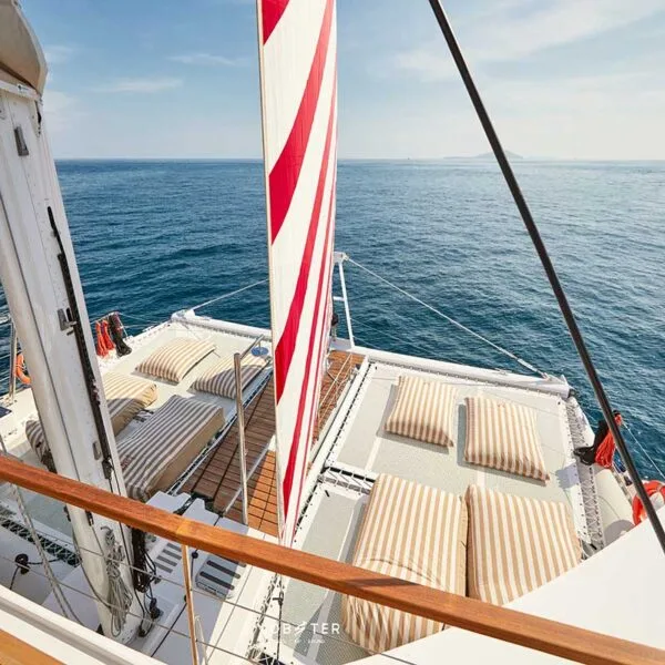 luxury-yacht-catamaran-lobster-yacht luxury-yacht-catamaran-lobster-yacht