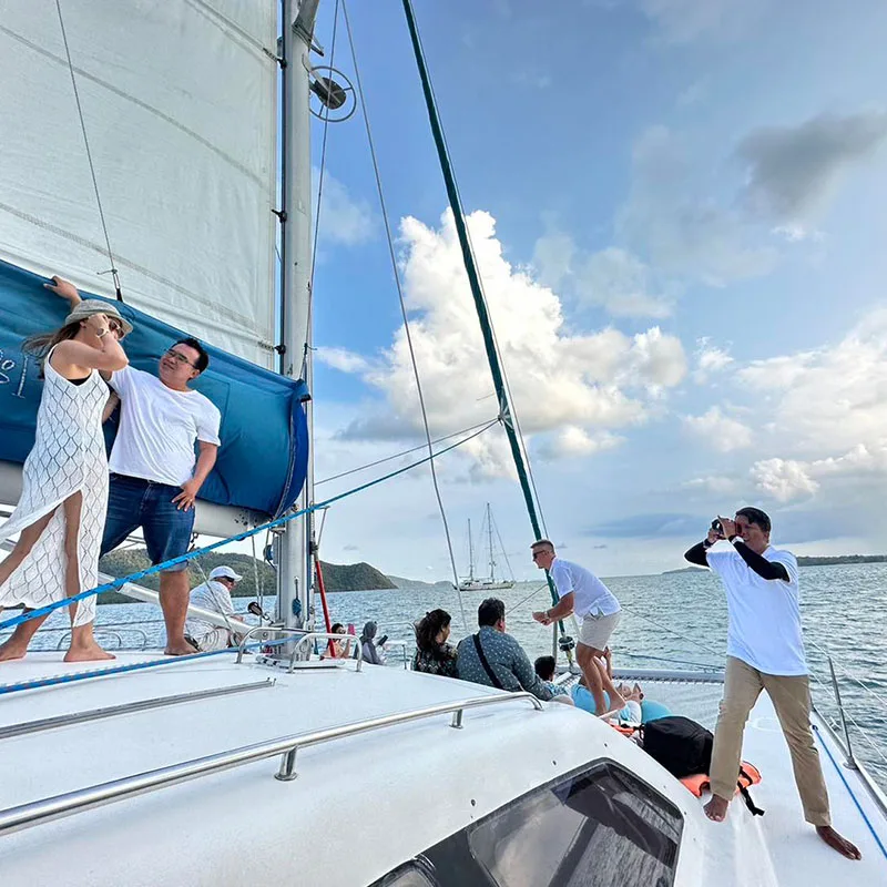 afternoon-sunset-tours-Coral-island-yacht-catamaran-honeymoon-2