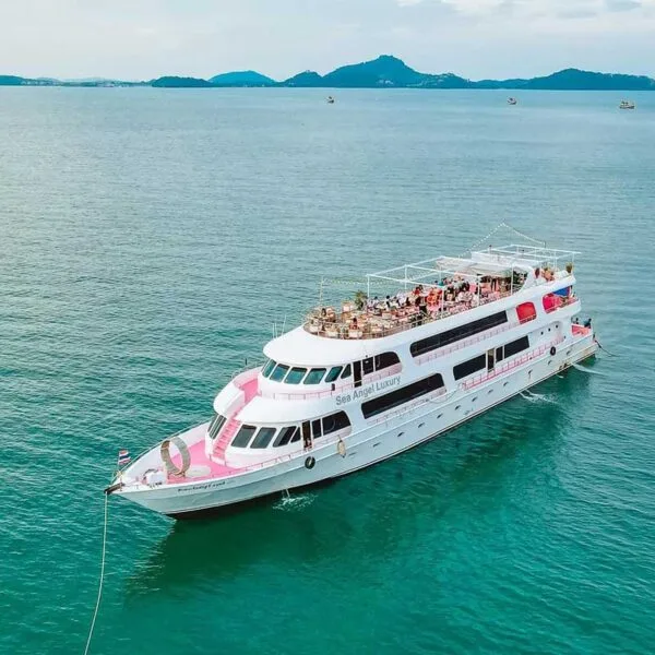 sea-angel-luxury-sunset-dinner-cruise-by-big-boat