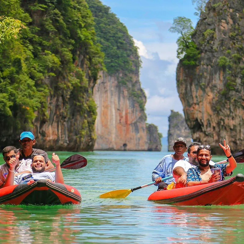 late-tours-James-Bond-island-by-speed-boat-Phuket
