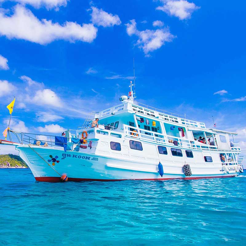Overnight Diving Liveaboard Similan Islands 2 Days 1 Night
