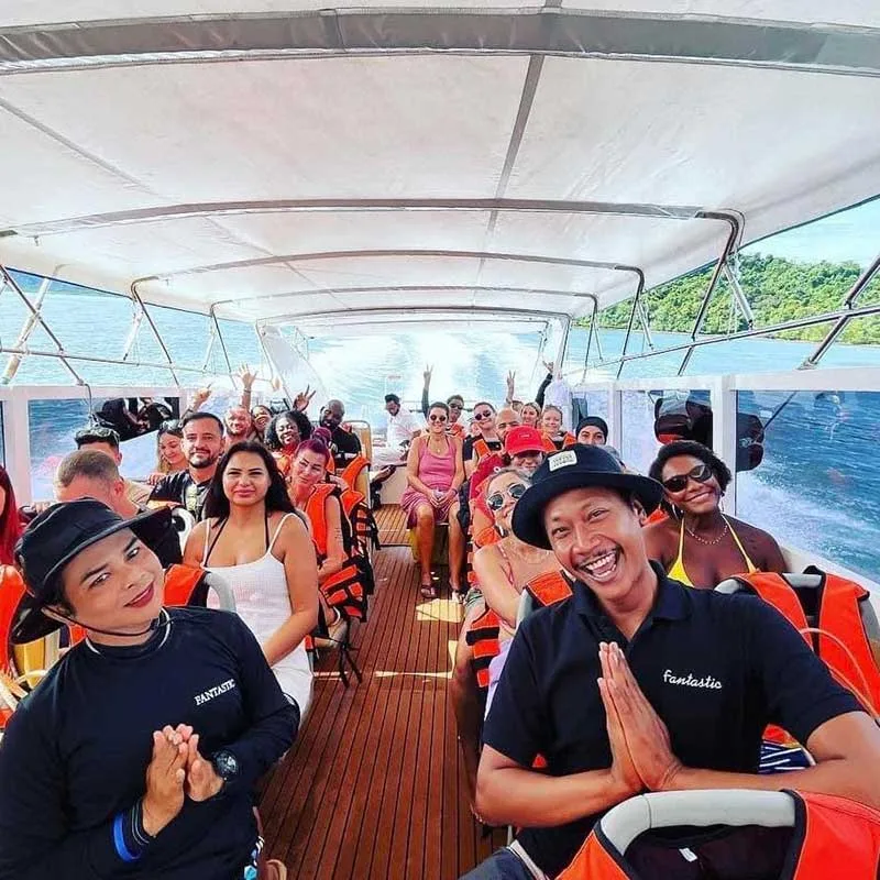 Similan-islands-Khaolak-Phuket-snorkeling-tours-premium-speedboat-2