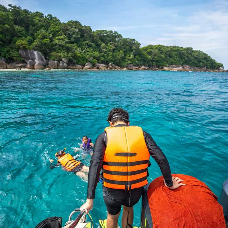best-fantastic-snorkeling-trip-Similan-island-by-speedboat