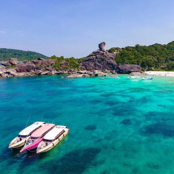 fantastic-one-day-trip-similan-island-by-premium-speedboat