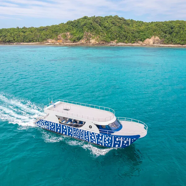 Similan-Island-Phuket-Khaolak-Full-Day-Trip-Speed-Catamaran-4
