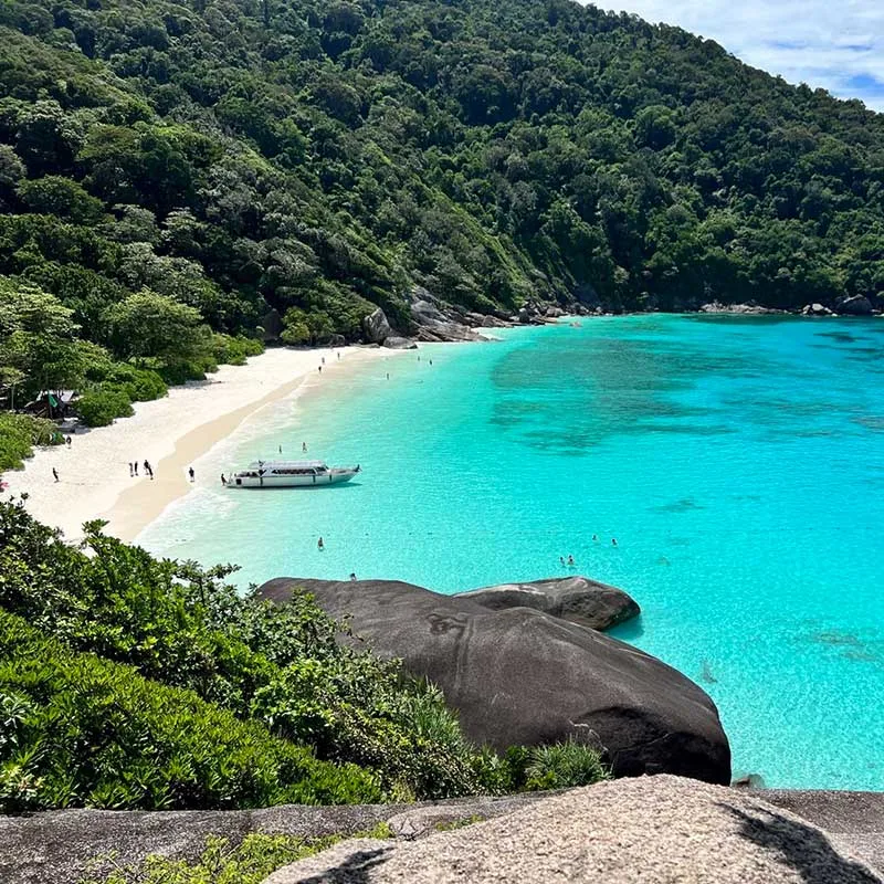 best-2023-2024-tours-Similan-island-by-luxury-speed-catamaran best-2023-2024-tours-Similan-island-by-luxury-speed-catamaran