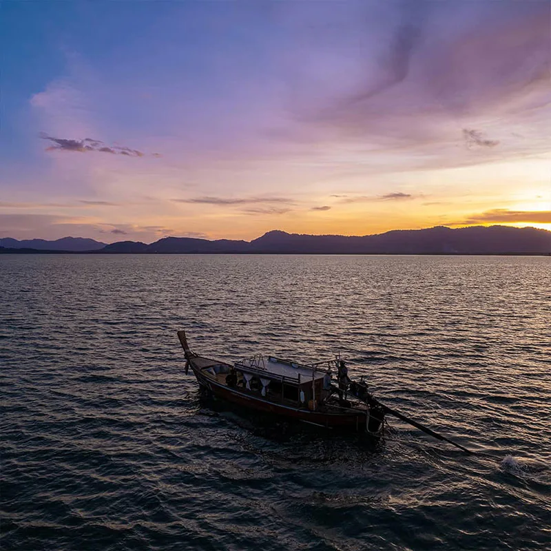 rent-private-luxury-long-tail-boat-Phuket-sunrise-and-sunset-7