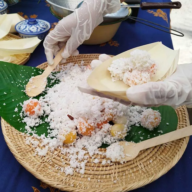 learn-to-cook-thai-dessert-from-coconut-at-Ban-Bang-Rong-community-based learn-to-cook-thai-dessert-from-coconut-at-Ban-Bang-Rong-community-based