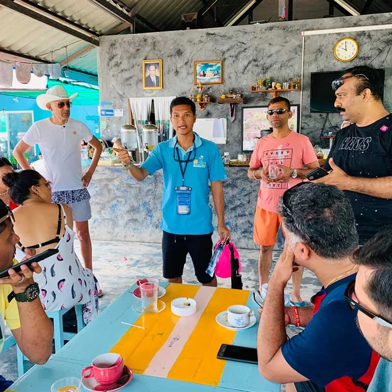 Phuket-Ao-Por-Pier-tours-James-Bond-Island-Speed-Catamaran