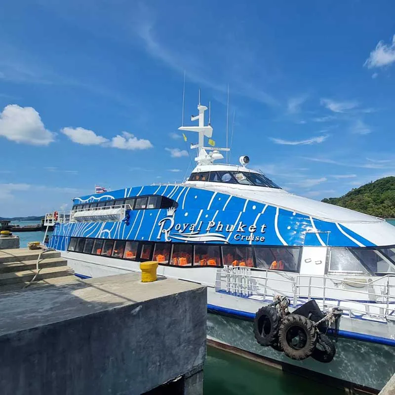 big-boat-tour-Phuket-afternoon-Coral-island