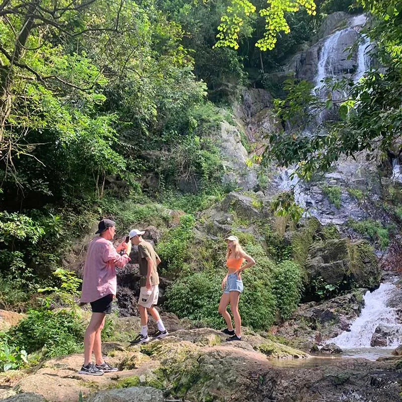 namuang-waterfall-minivan-join-tour-around-koh-samui namuang-waterfall-minivan-join-tour-around-koh-samui