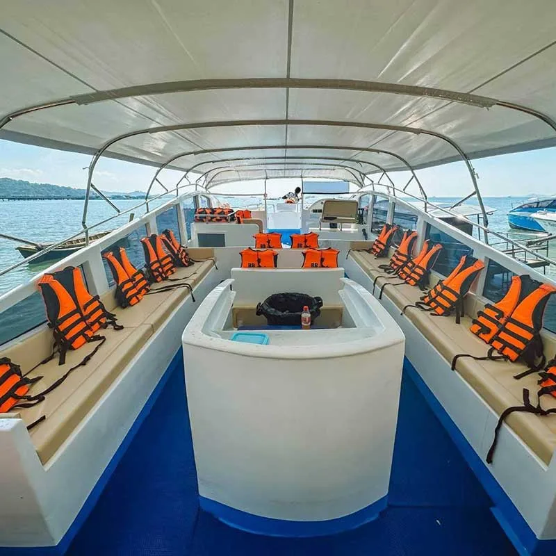 premium-speedboat-catamaran-tous-James-Bond-Island