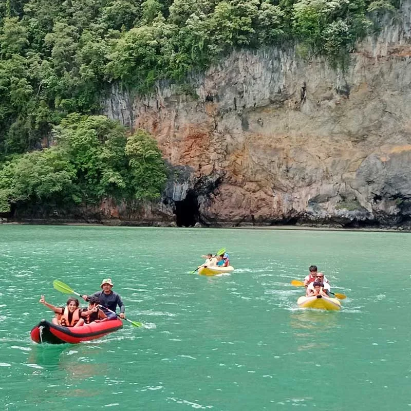 James-Bond-Khao-Tapu-Khao-Pingkan-Phang-Nga-Bay-canoe-sunset-2