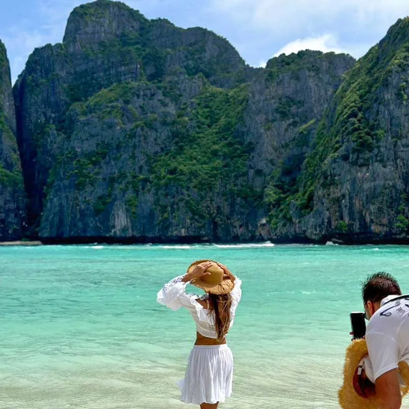 Maya-Bay-The-Beach-daily-tours-Phuket-by-speedboat-2