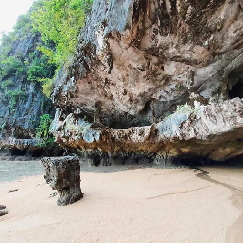 Phuket-afternoo-tour-sunset-dinner-Phang-Nga-bay-big-boat