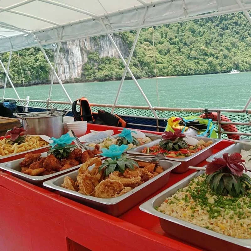 Phuket-full-day-canoe-phang-nga-bay-by-big-boat-3