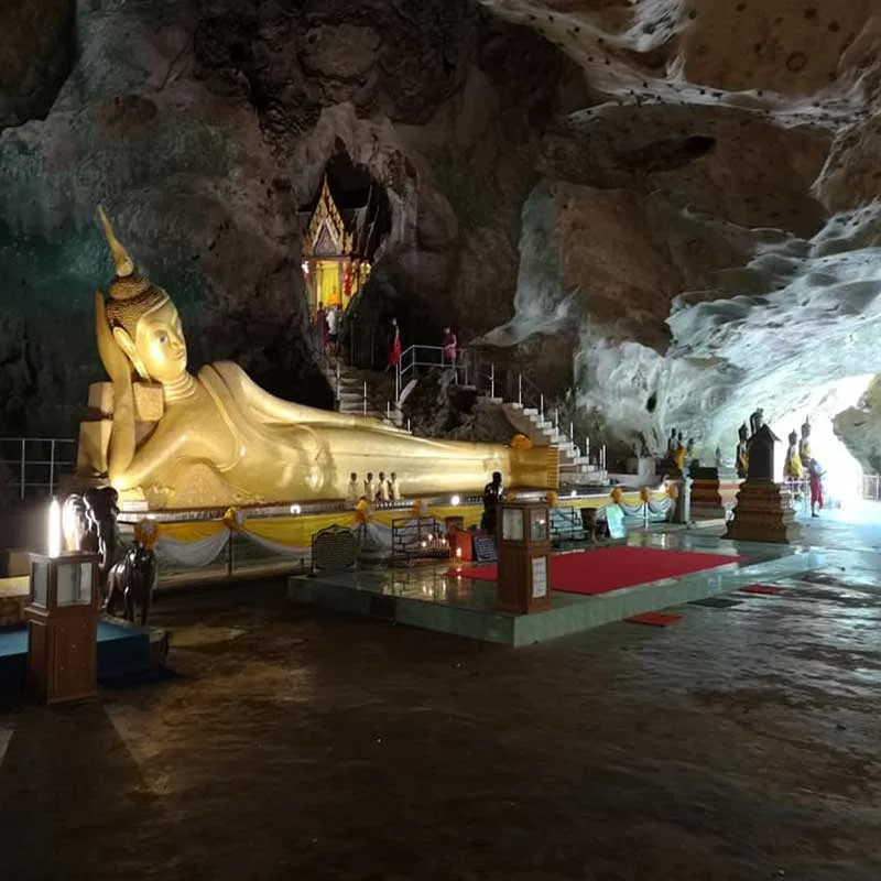 krabi-day-tours-white-water-rafting-&-bamboo-rafting-monkey-cave-3