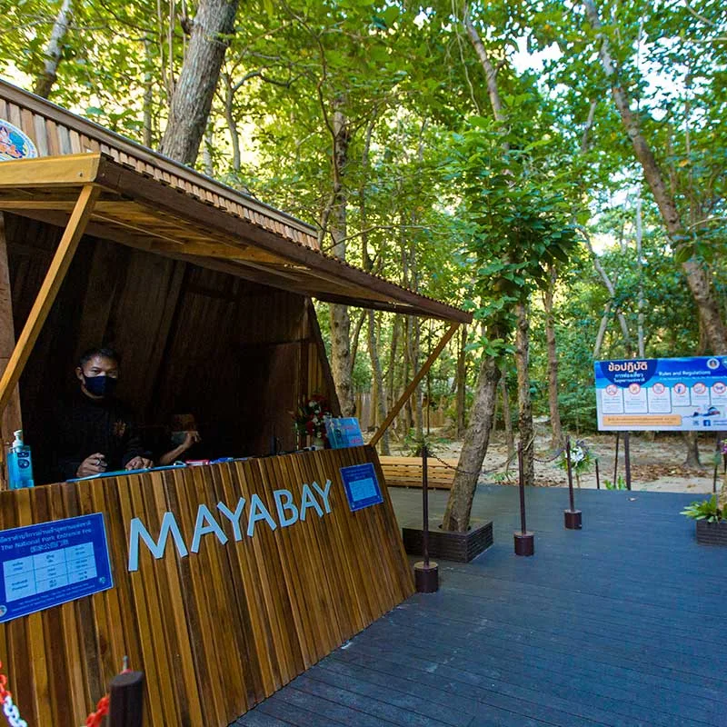 maya-bay-2023-tour-day-trip-Phuket-speedboat-Phi-Phi-island-2