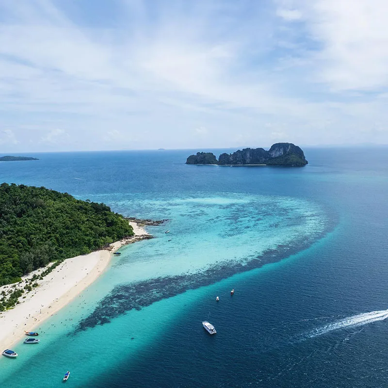 Bamboo-island-Phuket-Phi-Phi-premium-speed-catamaran-3