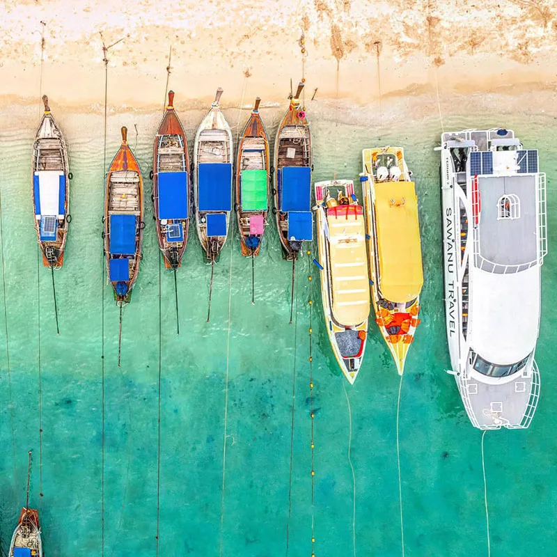 Day-trip-Phi-Phi-Don-Island-Phuket-premium-catamaran-2