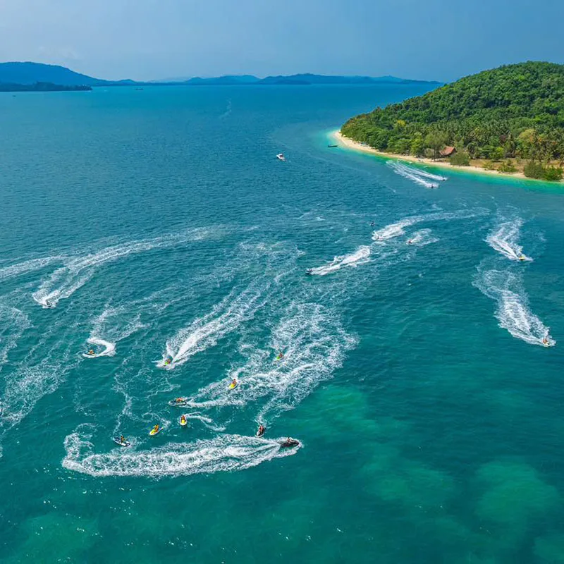 Phuket-Water-Sport-Adventure-Jet-Ski-Tours-Half-Day-6-islands-2