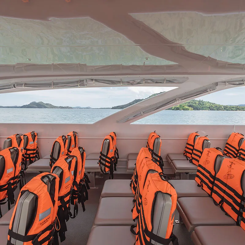 best-premium-speed-catamaran-Phuket-Phi-Phi-island-tours