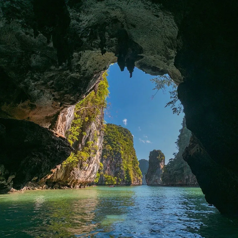 canoeing-panak-island-James-Bond-tour-luxury-speed-catamaran-63