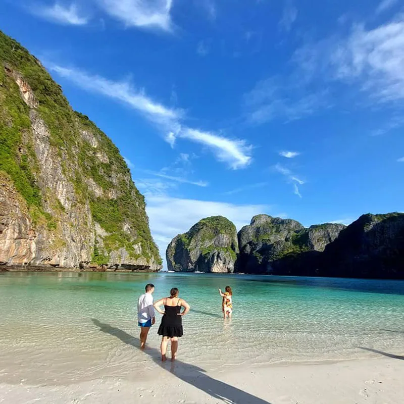 Early-Bird-Maya-Bay-Phi-Phi-Island-by-Speedboat-Phuket-15 Early-Bird-Maya-Bay-Phi-Phi-Island-by-Speedboat-Phuket-15