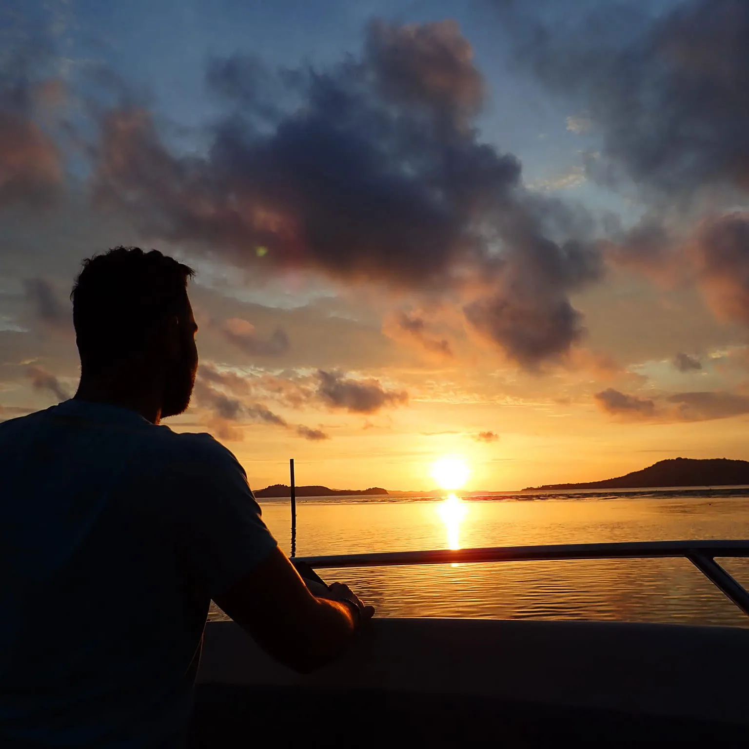 Early-Bird-Maya-Bay-Phi-Phi-Island-by-Speedboat-Phuket Early-Bird-Maya-Bay-Phi-Phi-Island-by-Speedboat-Phuket