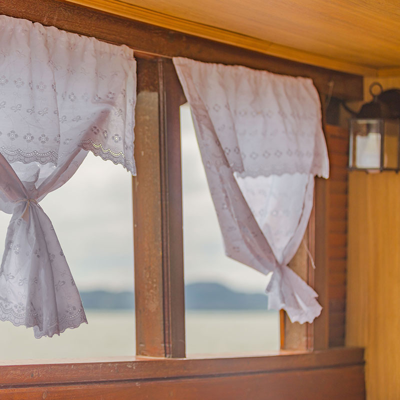 Hua-Thong-Luxury-Longtail-Boat-Charter-Phuket-8 Hua-Thong-Luxury-Longtail-Boat-Charter-Phuket-8