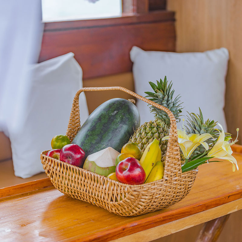 Hua-Thong-Luxury-Longtail-Boat-Charter-Phuket-9 Hua-Thong-Luxury-Longtail-Boat-Charter-Phuket-9