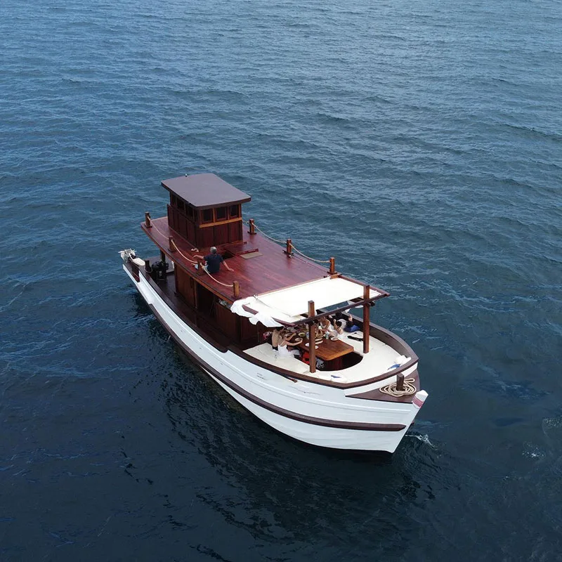 Private-Luxury-Premium-Wooden-Boat-Rental-Phuket-Islands-9