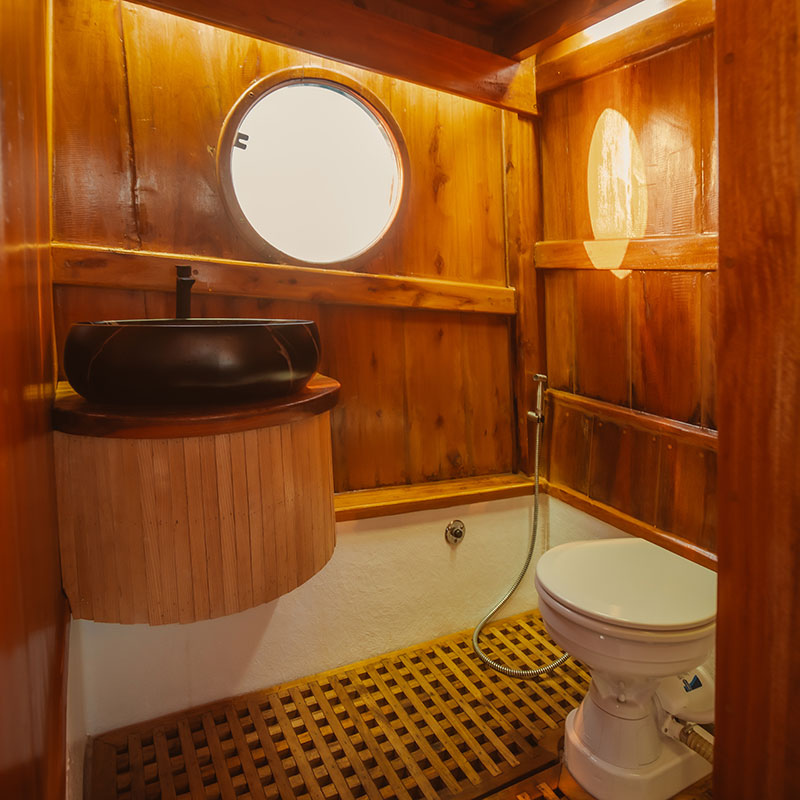 Private-Premium-Longtail-Boat-Krabi-Tours-10 Private-Premium-Longtail-Boat-Krabi-Tours-10