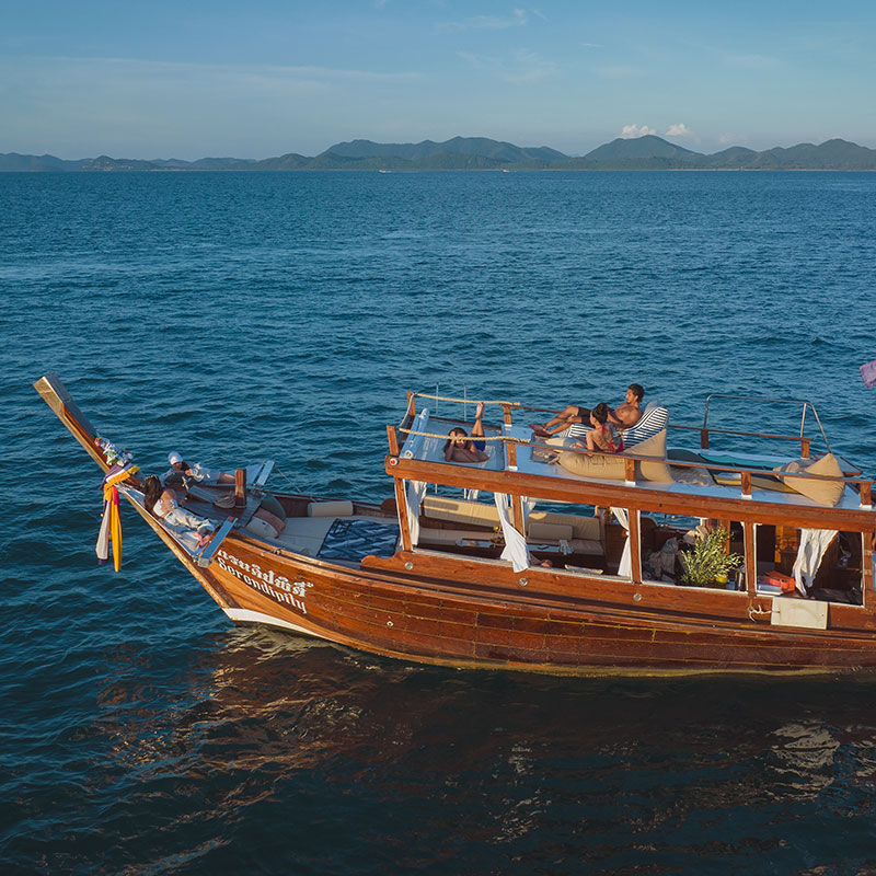 Private-Premium-Longtail-Boat-Krabi-Tours-7 Private-Premium-Longtail-Boat-Krabi-Tours-7