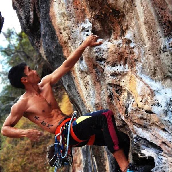 Krabi-Full-Day-Real-Rock-Climbing-Course-at-Railay-Beach-8